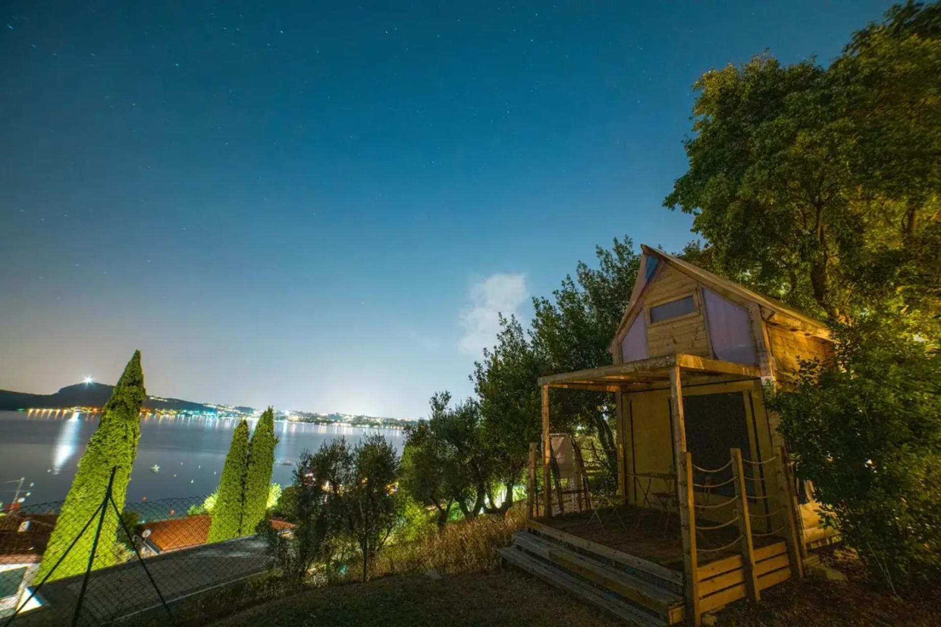 Vacanze Glamping Boutique San Felice del Benaco Exterior photo